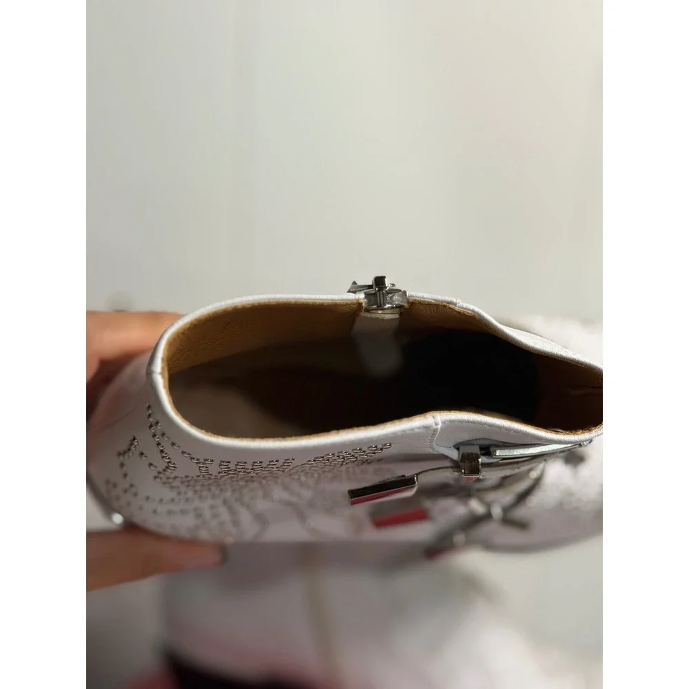 Yolanda Bootie‎ White Silver Studded Triple Buckle Pointed Toe Ankle Boots 7.5